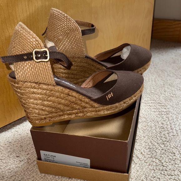 Viscata Satuna Canvas Espadrille Wedges - Picture 3 of 6